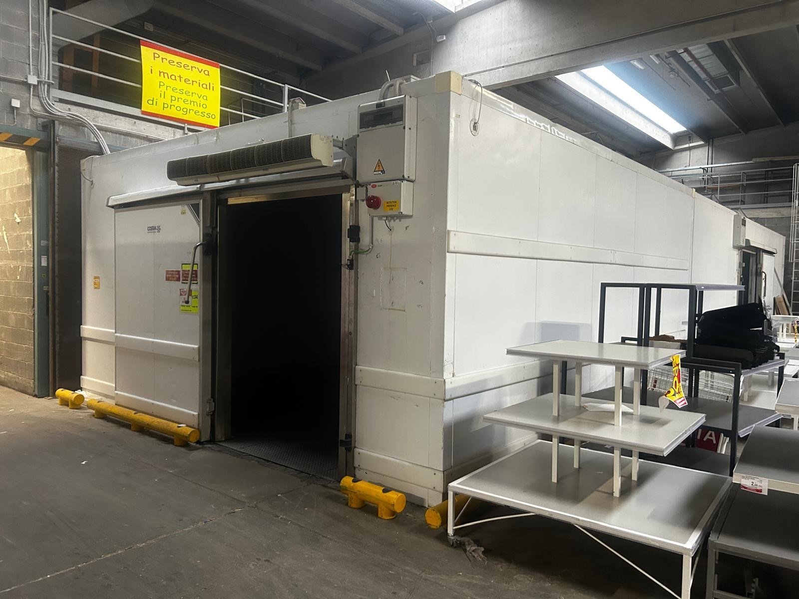 Cold storage entrance — Admiral Agro